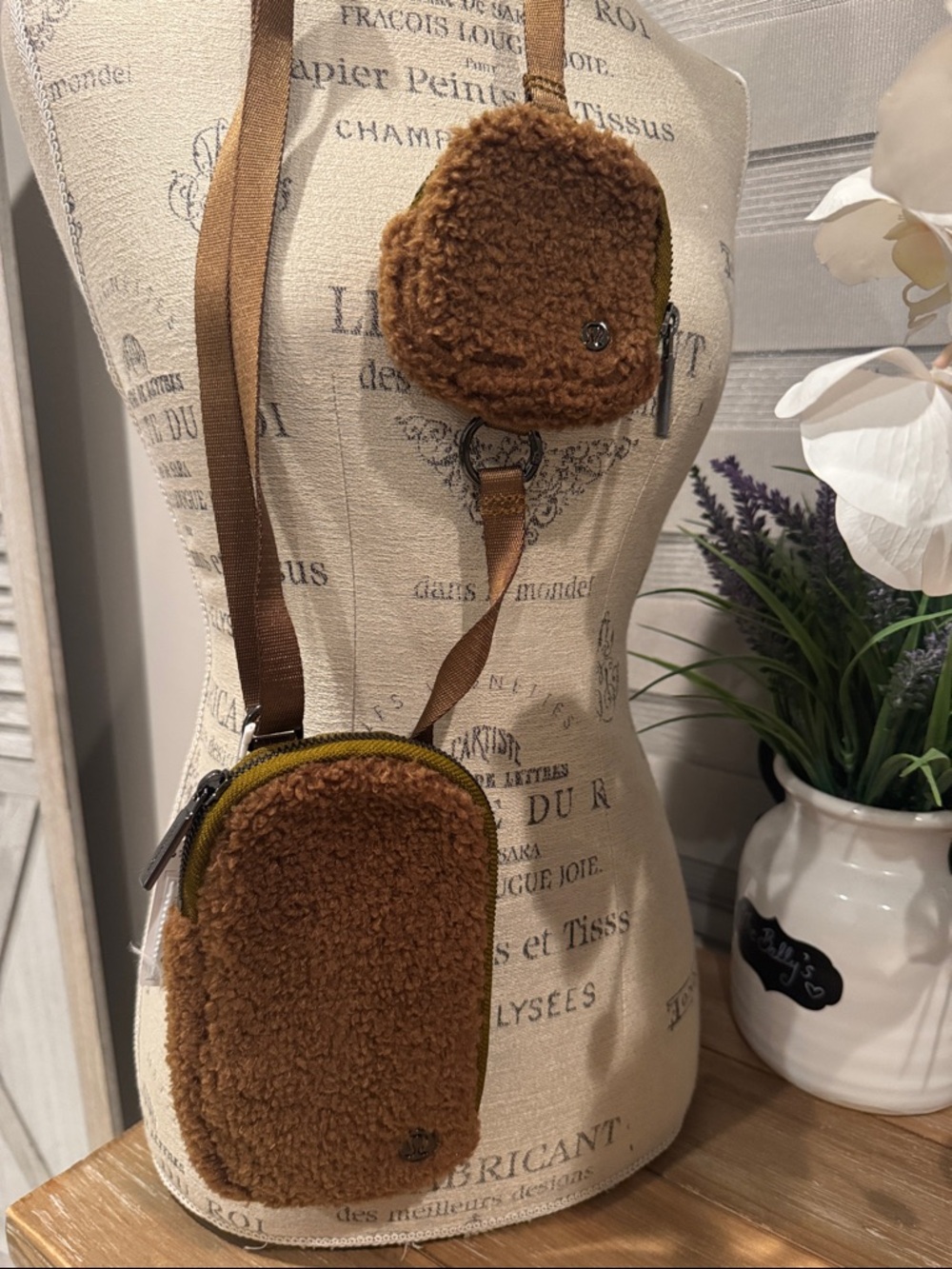 Lululemon Modular Phone Crossbody bag Brown Faux-Shearling NWT